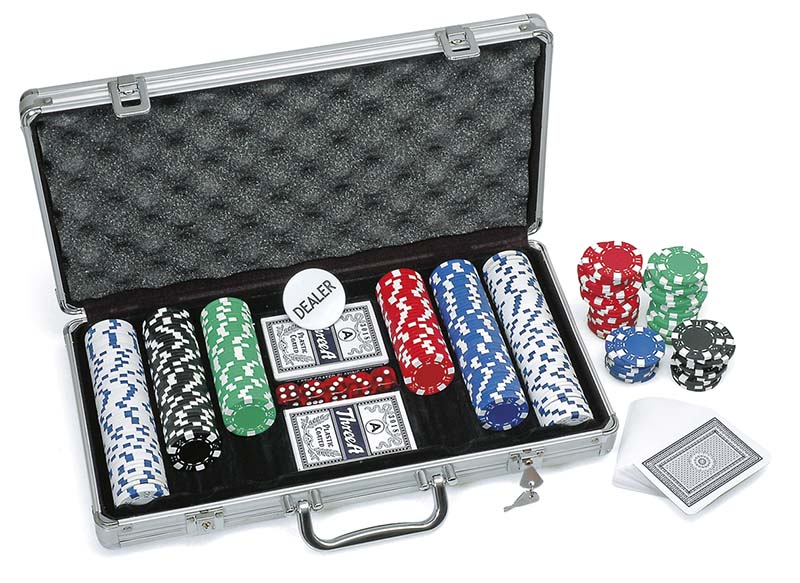 POKERCHIPS 300 ALUKUFFERT Pris pr. stk