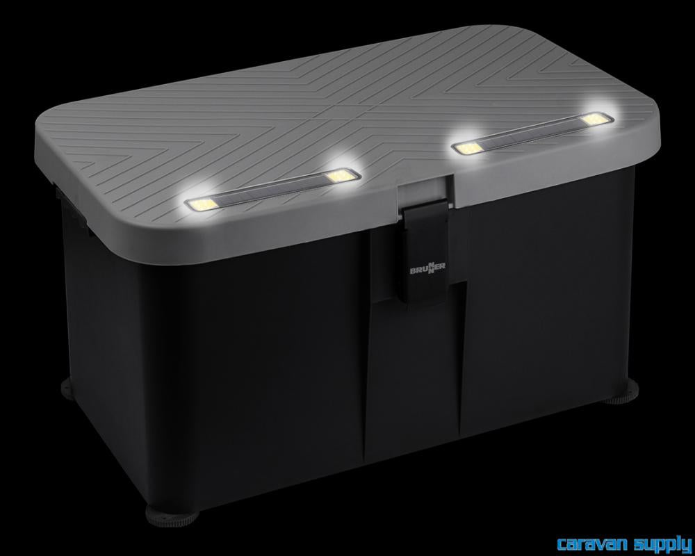 TRINN BRUNNER BOXSTEP