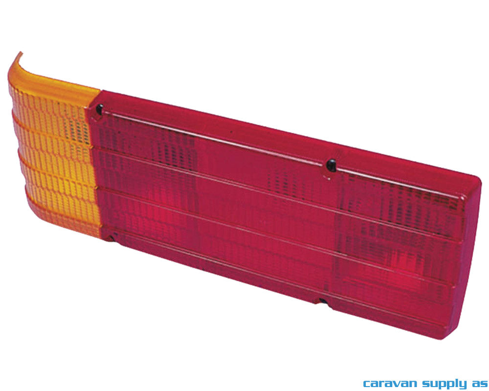 BAKLYKT HELLA BIL/VOGN HØYRE/VENSTRE M/TÅKELYS