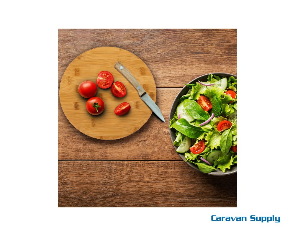 SALAT BOLLE M/LOKK OG BESTIKK HVIT